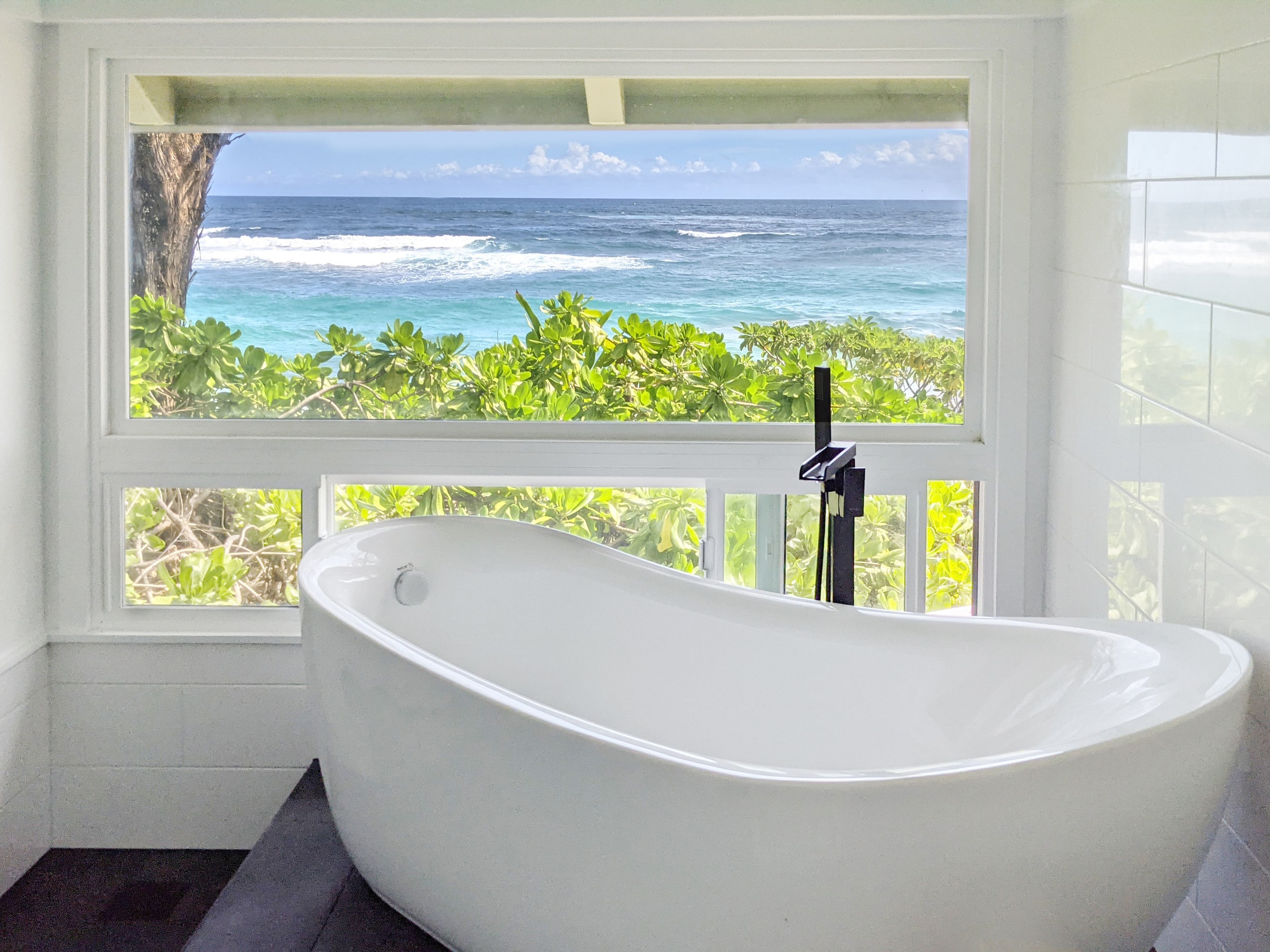 New! Oceanfront Haena Cottage - Steps to the Beach - Photo 12