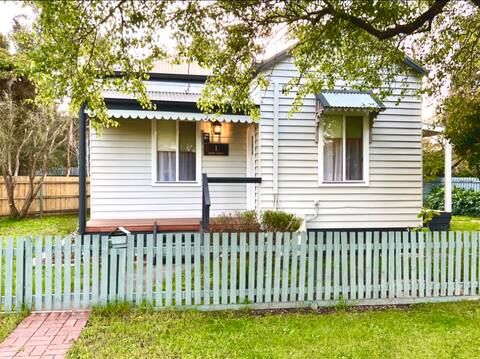 CBD Boutique Cottage