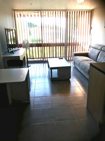 listing_image