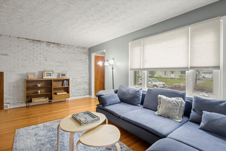 Mm Properties: Charlotte Dreams - Rochester