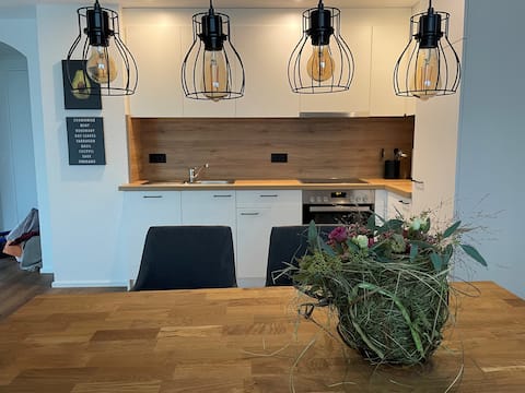 2-room apartment 65m² over 6500m² forest and meadow