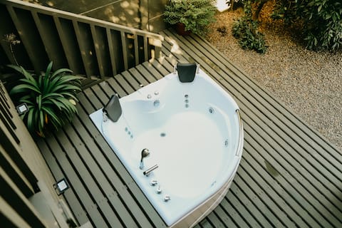 Top Airbnb: Loft with Jacuzzi and private sauna. Between forest and sea in Viña Del Mar