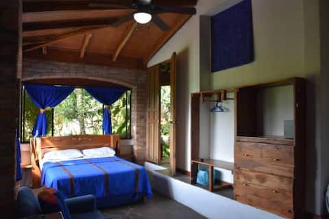 Lake view, spacious nice room