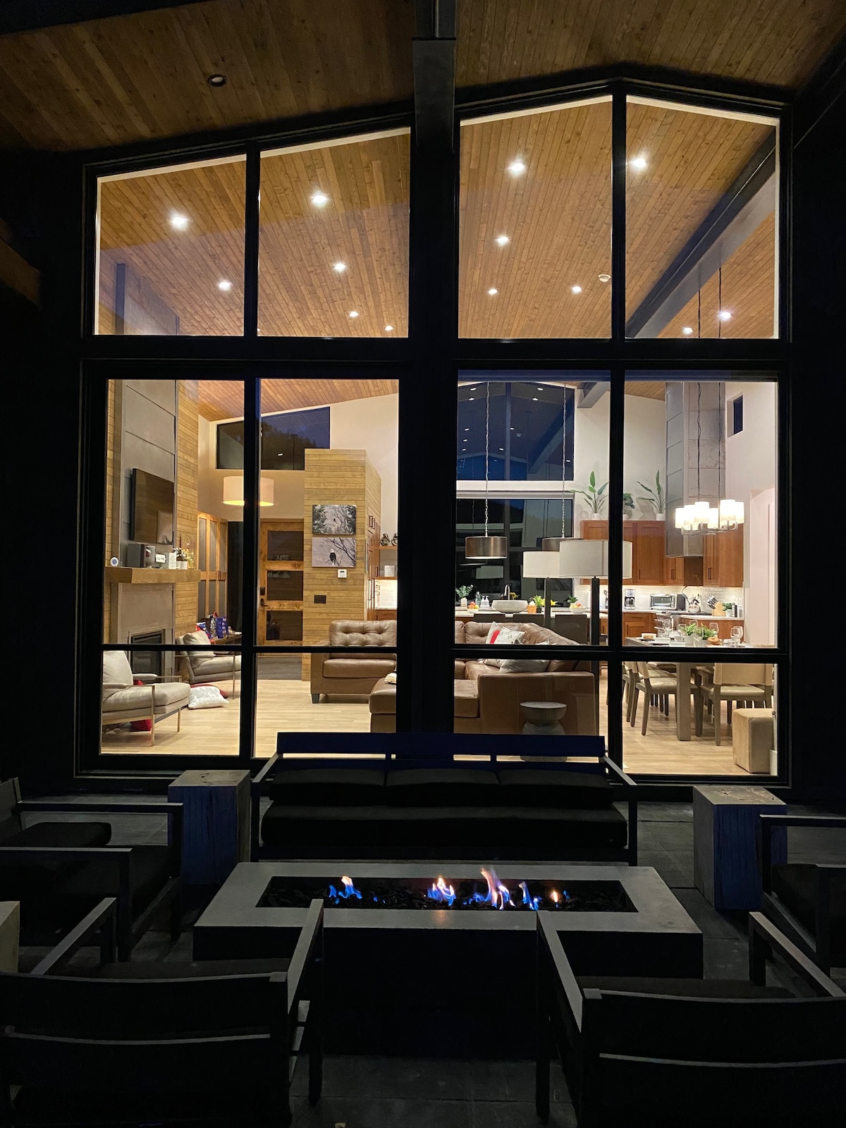 Teton Pass Lodge — view 6