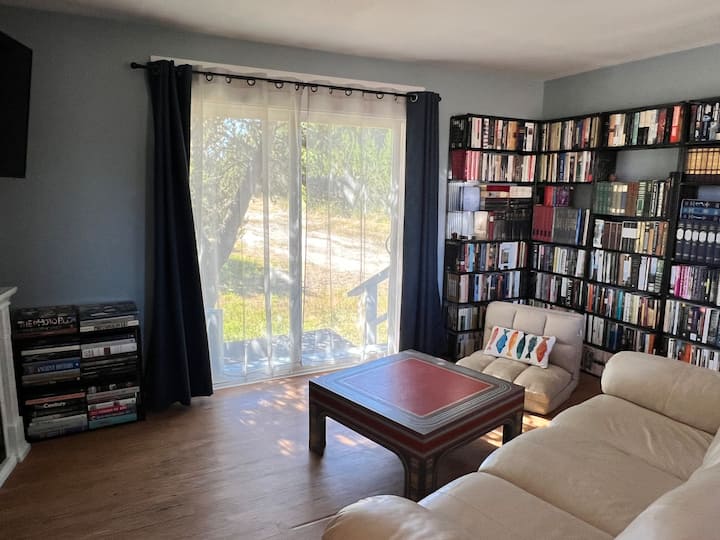 Classic Wub Ocean Front In The Heart Of Long Beach - Seaview