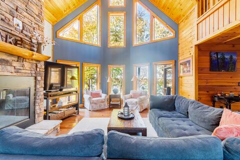 Eco-Luxe Cabin: Lakefront, Sunsets & Tesla-ready
