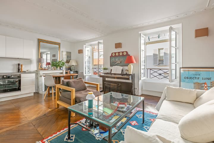 45 Sqm/1br South Pigalle / Saint-georges - Paris