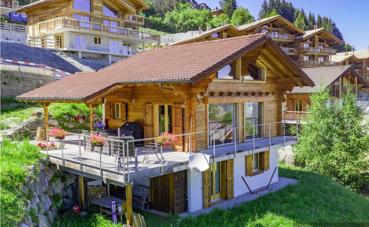 4vallees Ski-out 4bedroom Chalet - Sion