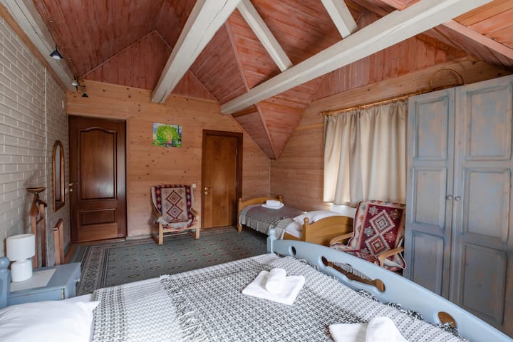 ชั้น 2 ห้องนอน