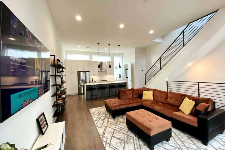 2BR | Lower Greenville | Luxury Modern | Dallas
