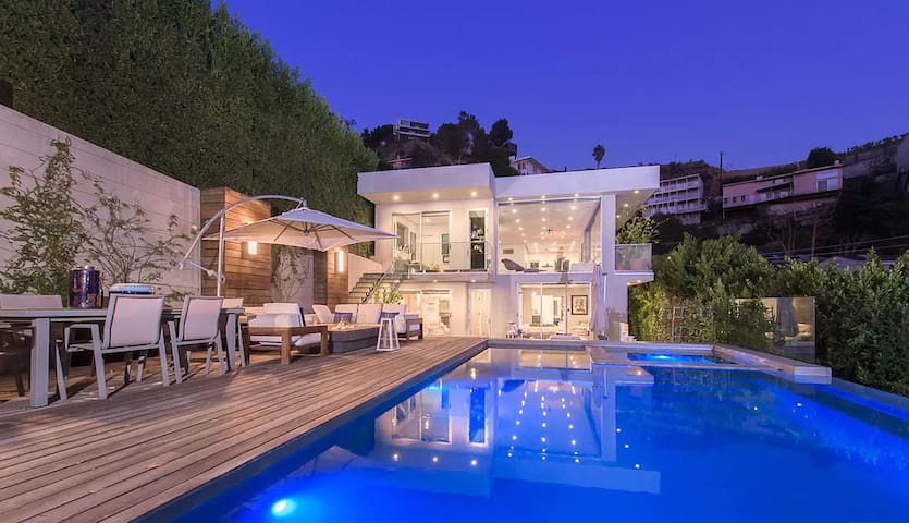 Luxury Hollywood Hills Villa | Spectacular View
