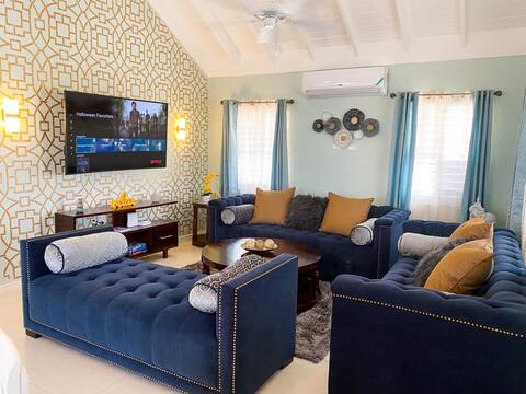 Deluxe Richmond Retreat w/ Spectacular Amenities