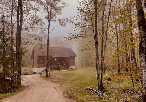 Pictured Rocks Cabin - Heart of Snowmobile Trails