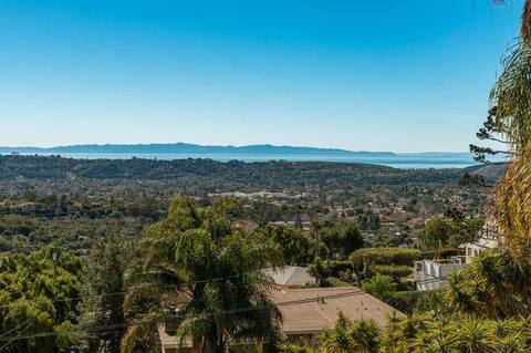 Santa Barbara Hillside with Ocean/Island Views.