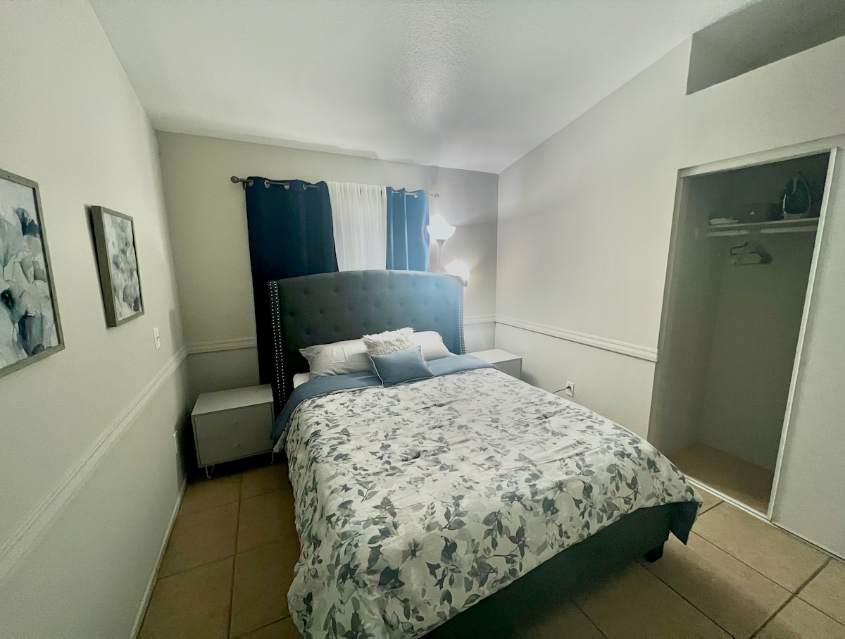 Spacious and comfortable queen bed means a relaxing night of sleep…