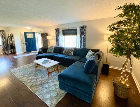 Modern Home Away from Home in Beavercreek