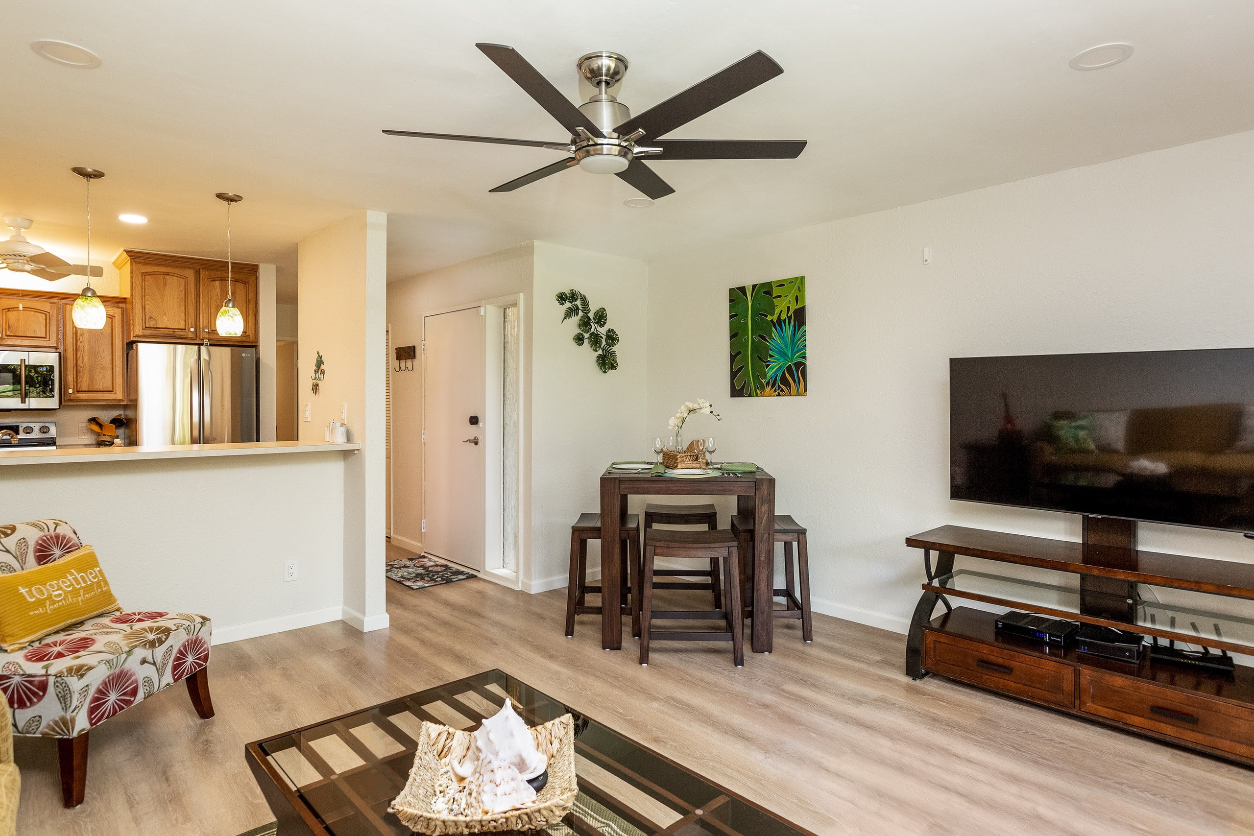 Condo in Kihei · ★4.95 · 2 bedrooms · 4 beds · 1 bath - Image 5