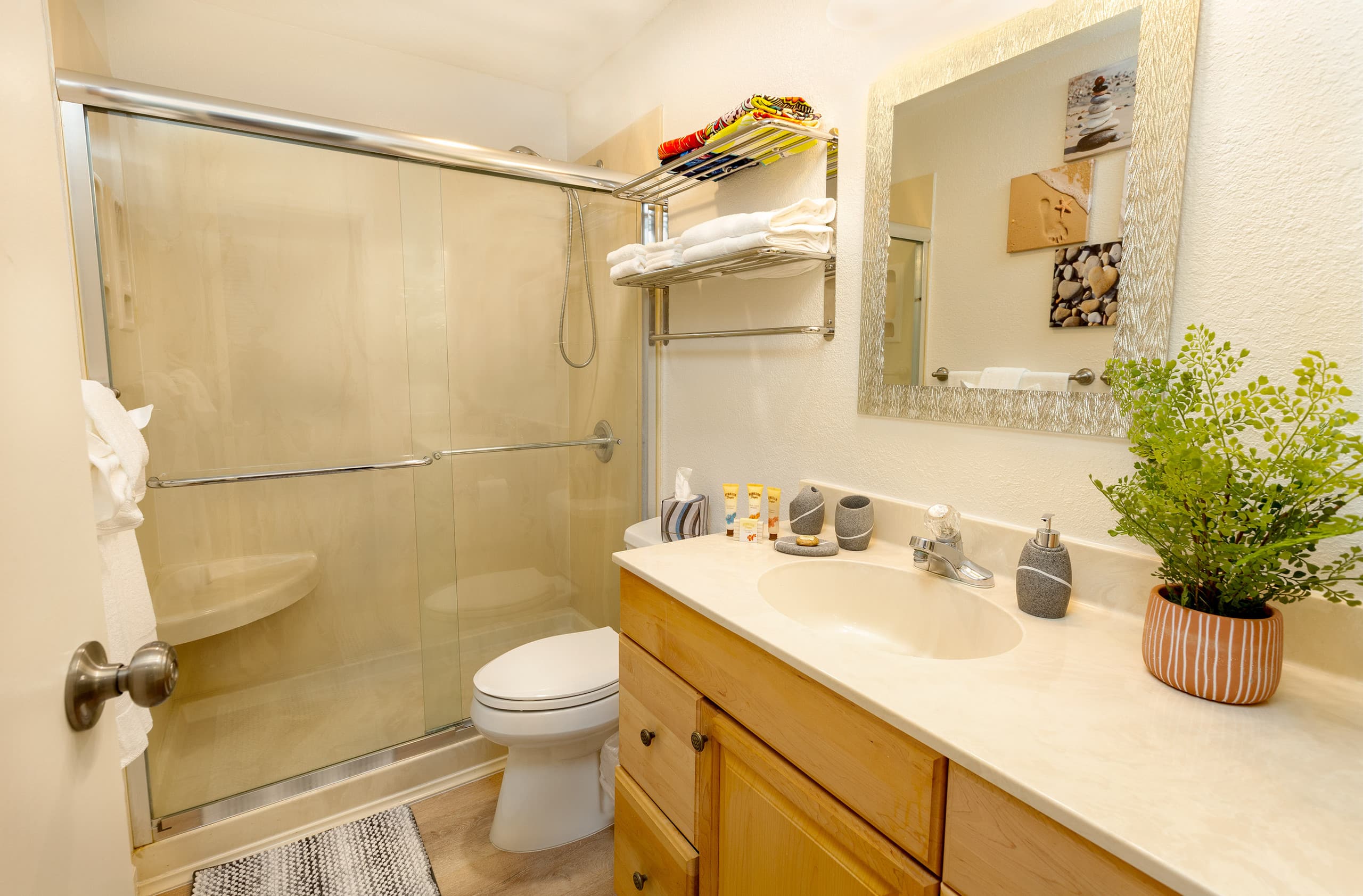 Condo in Kihei · ★4.95 · 2 bedrooms · 4 beds · 1 bath - Image 20
