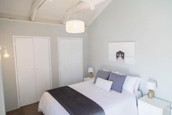 Chumba cha kulala cha malkia cha ghorofani