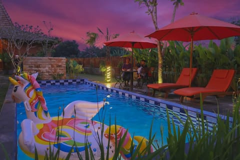 Adine's 4BR villa - Joglo, pool and Panoramic View