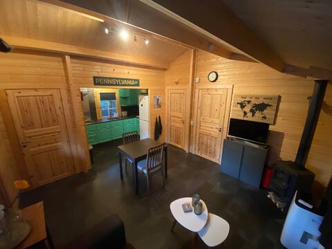 The Hunehut. A rocky cabin!