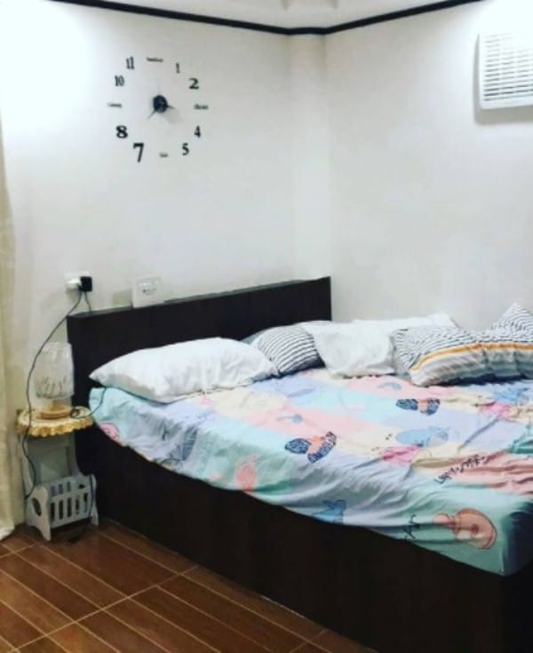 Slaap lekker in dit gezellige queensize bed ❤️