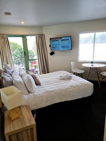 Akaroa Village Inn managed Airbnb listing 3