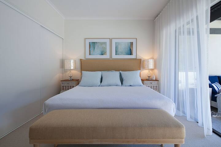 Spacious, Ocean Views, Pool gallery image 5