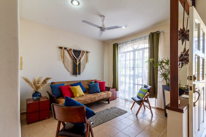 An Oasis With Swimspa Next To Club Santiago - Manzanillo