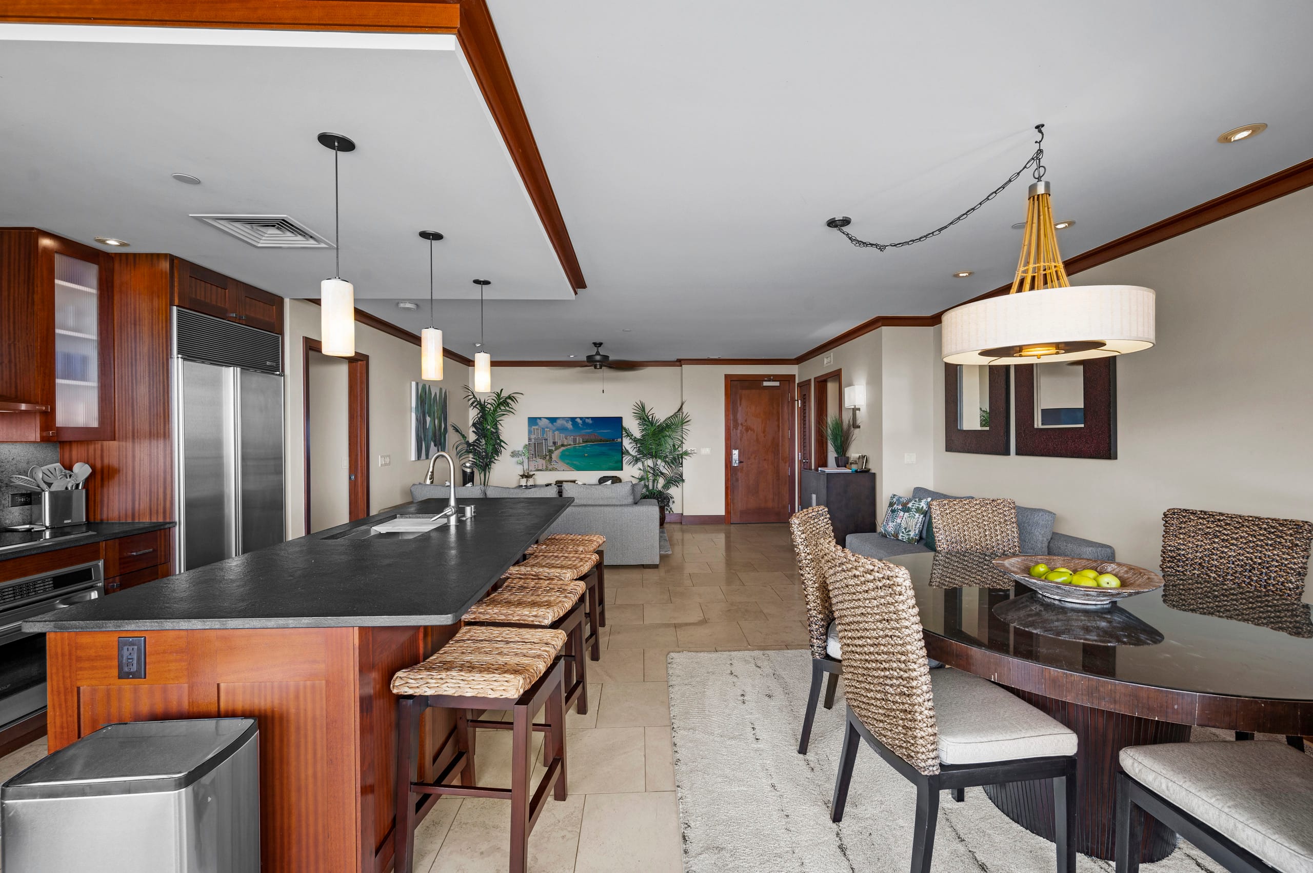Condo in Kapolei · ★4.97 · 2 bedrooms · 3 beds · 2.5 private baths - Image 12