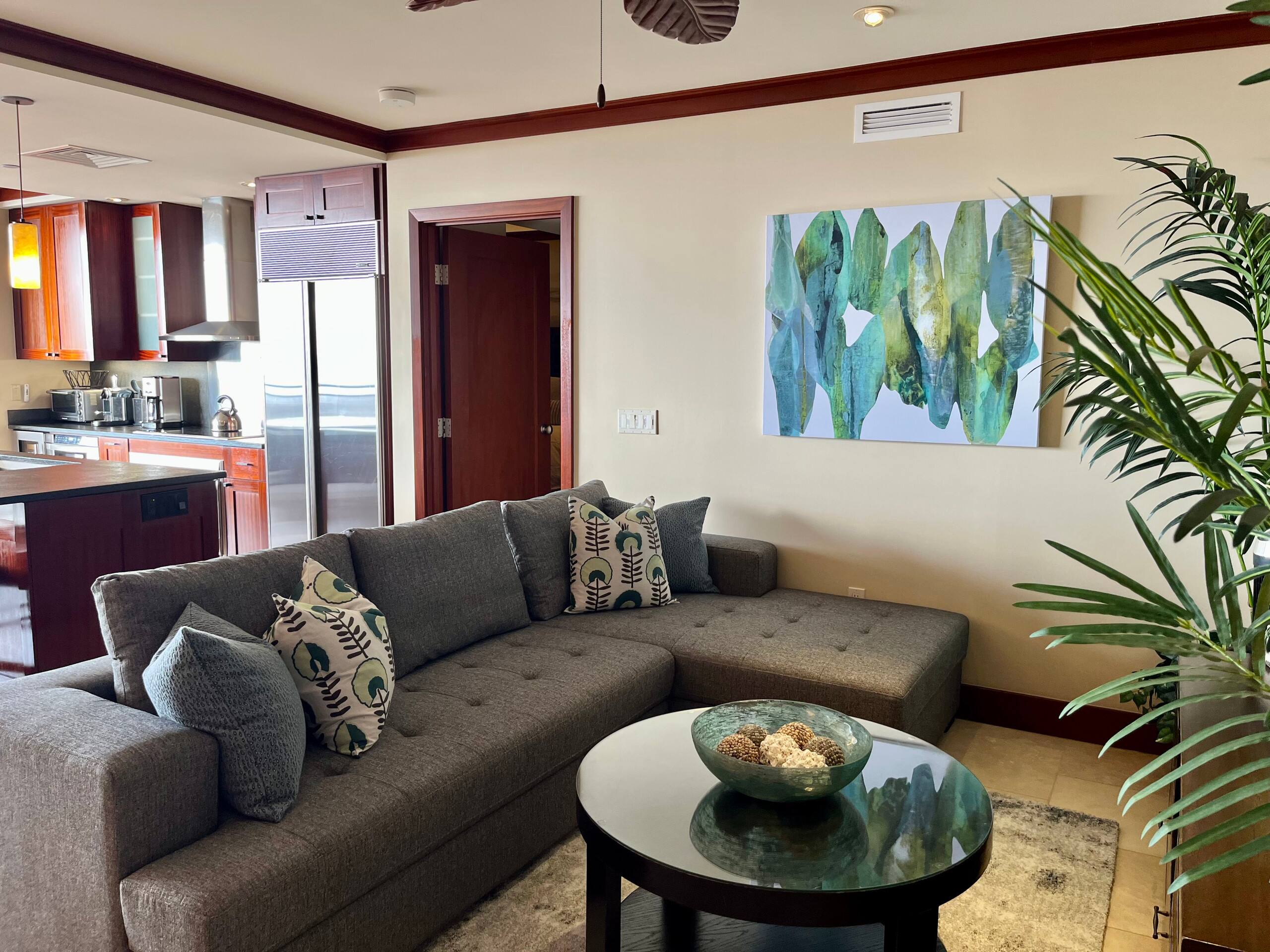 Condo in Kapolei · ★4.97 · 2 bedrooms · 3 beds · 2.5 private baths - Image 13