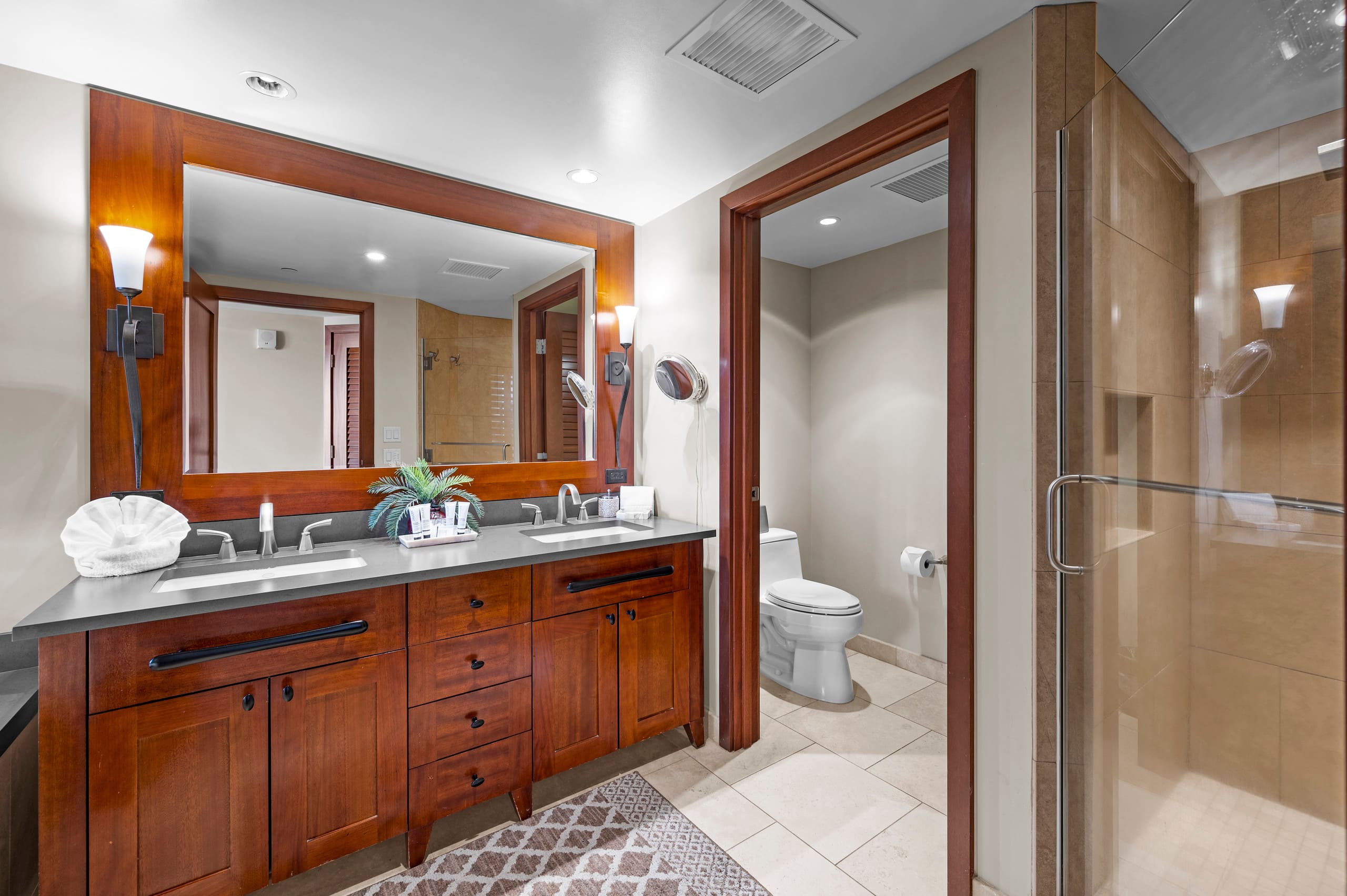 Condo in Kapolei · ★4.97 · 2 bedrooms · 3 beds · 2.5 private baths - Image 17