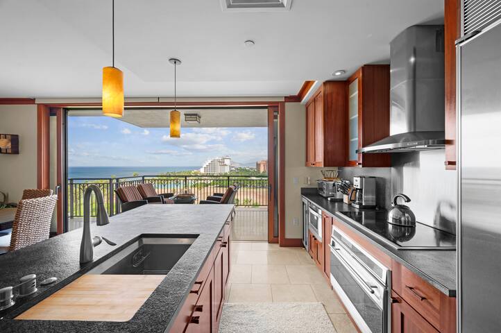 Ko Olina Beach Villa Ocean View Condo 2BR/2BA gallery image 5