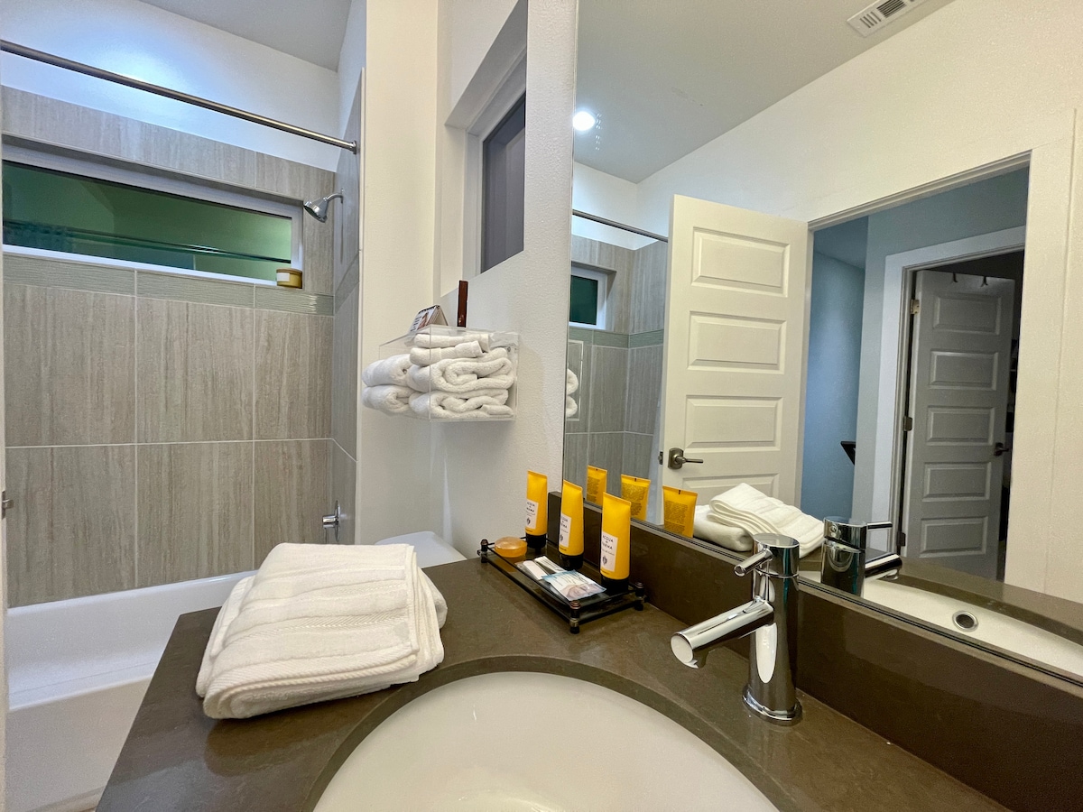 Modern East 7th House with Private Hot Tub & Yard