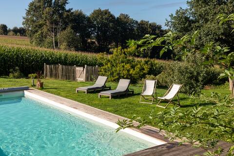 Domaine du Kelenn, Charming Longère with swimming pool