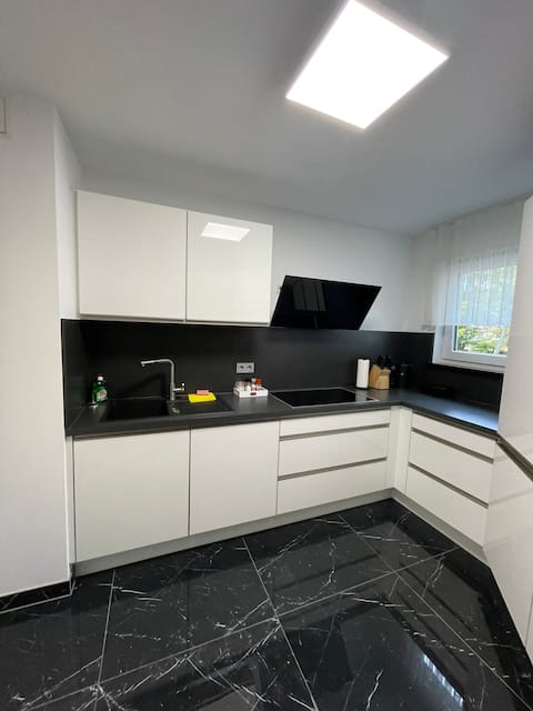 5 room apartment in Dietzenbach near Frankfurt