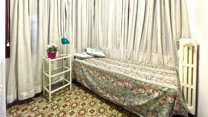 غرفة النوم 1