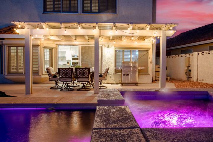 ❤ BRAND NEW POOL, Clean 4BR/3BA Modern Chic Home ❤ gallery image 2