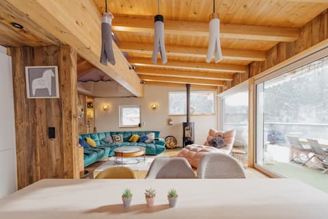 Luxury Penthouse with Rooftop Terrace. Indulge.