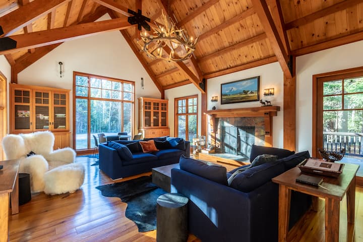 Deerhaven Mountain Hideaway ~ In Mount Shasta - Mount Shasta, CA
