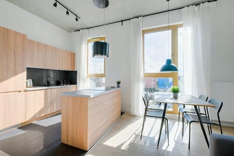 Successful Airbnb property: "behind Cafe Peron", Patriotów 303 in Wawer