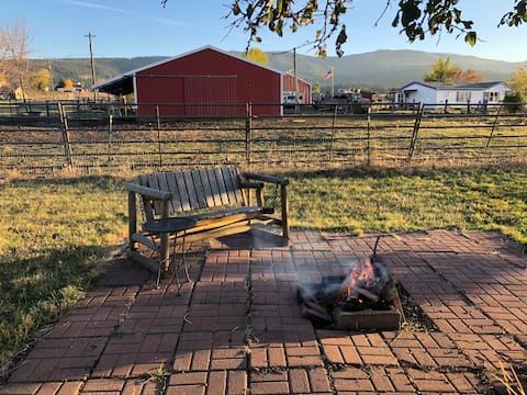 Cabin-like 3-Bedroom Home with Incredible Views