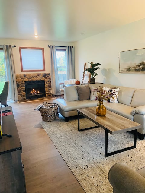 ⭐️⭐️Welcome to the beautiful Mt. Rainier House!⭐️⭐️