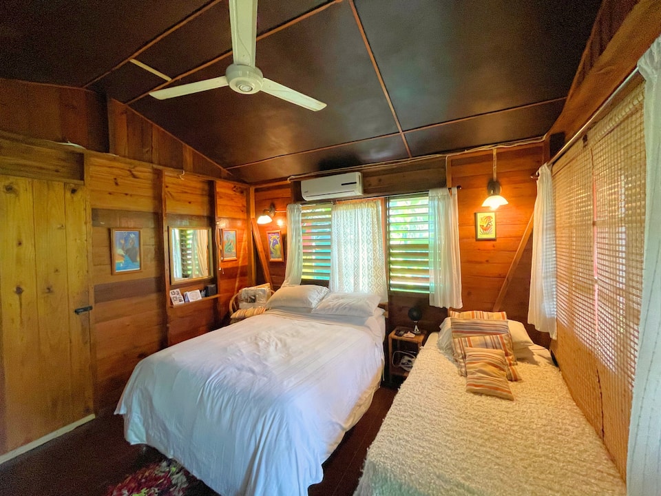 Judy House Cottages and Rooms — photo 1