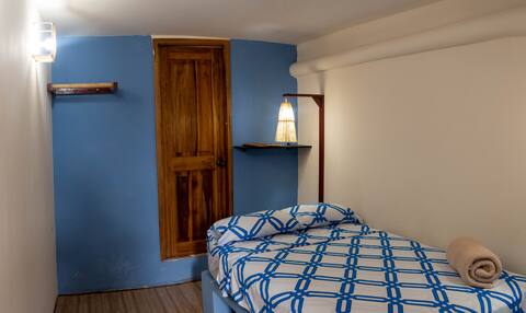 2 Oceanfront apartment with parking