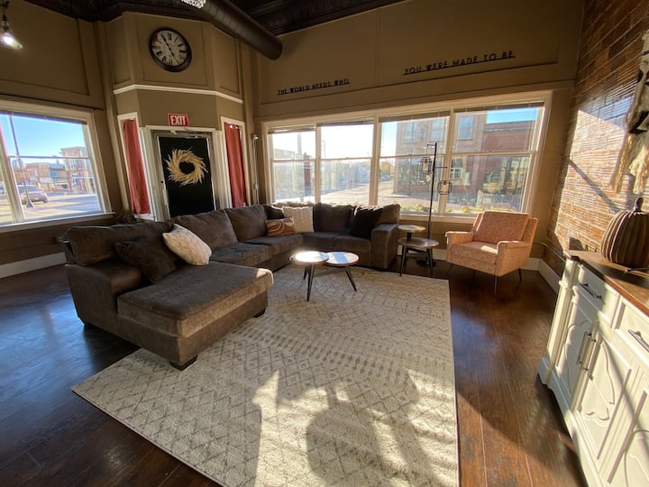 Modern Loft in Historic Building on Main Street. Lofts for Rent in