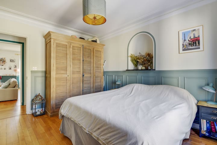 Bedroom 1 master bedroom (160/200 bed)