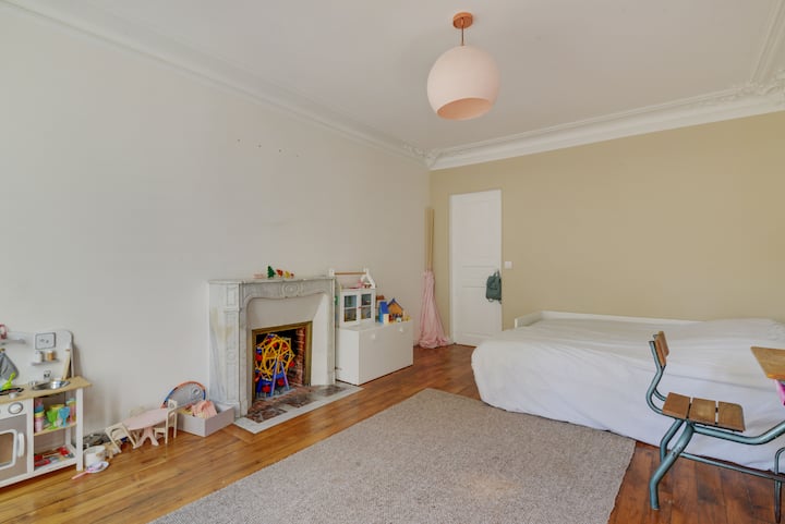 Child Room 2, bed (160/200) for two adults