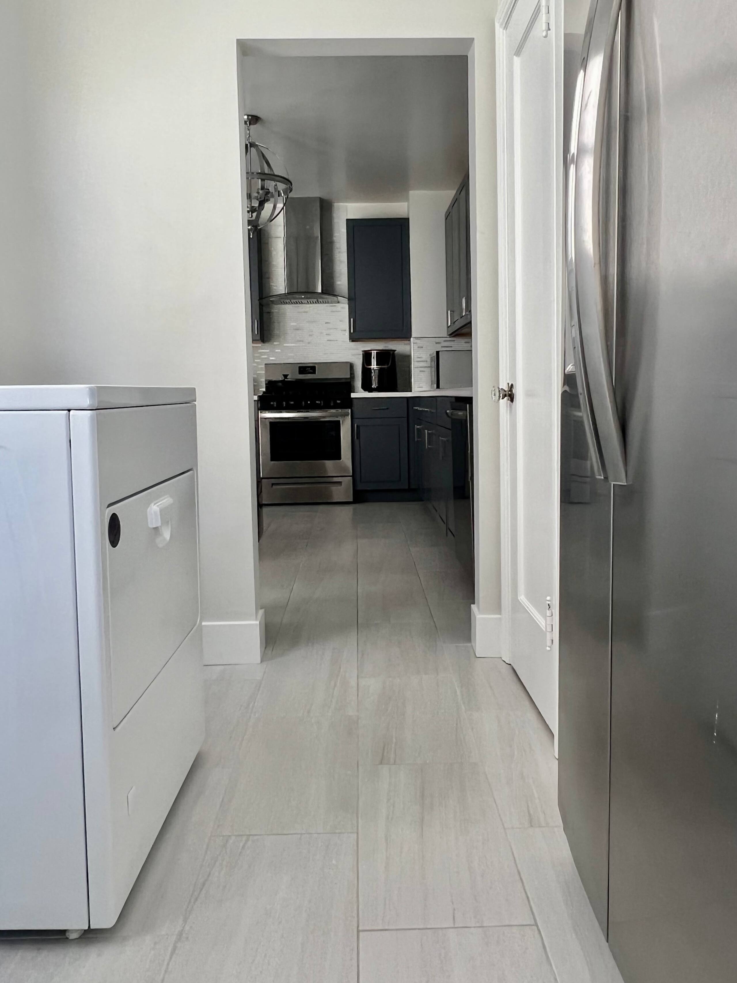 Condo in San Francisco · ★4.86 · 3 bedrooms · 3 beds · 1 bath - Image 28