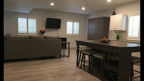 Pristine & Modern Full Basement-Excellent Location